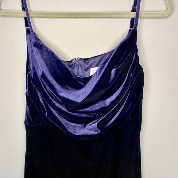 Revelry Skye Double Slit Navy Blue Velvet Formal Maxi Dress Size 6 - Picture 2 of 8